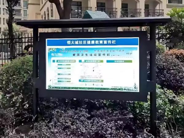 Charging pile advertising machine will bring huge economic benefits to relevant operators