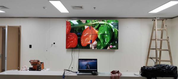 Gray imaging principle of full-color LED display screen