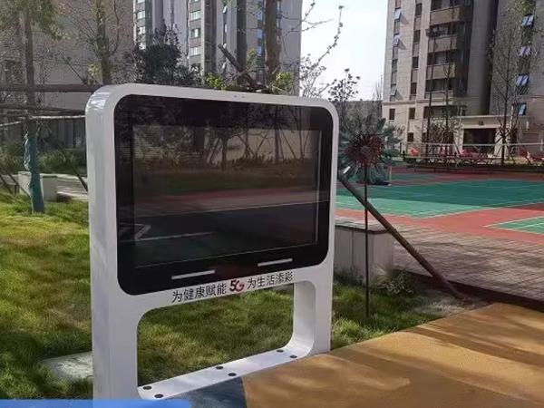 How to solve the problem of flower screen in outdoor advertising machine display screen