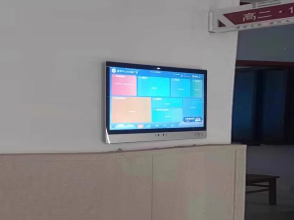 Intelligent conference house number machine display screen opens the era of smart office
