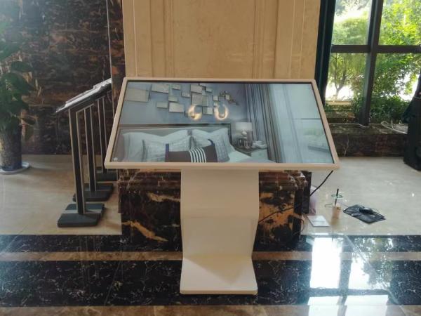 Matters needing attention in daily maintenance of lcd touch inquiry machine display screen