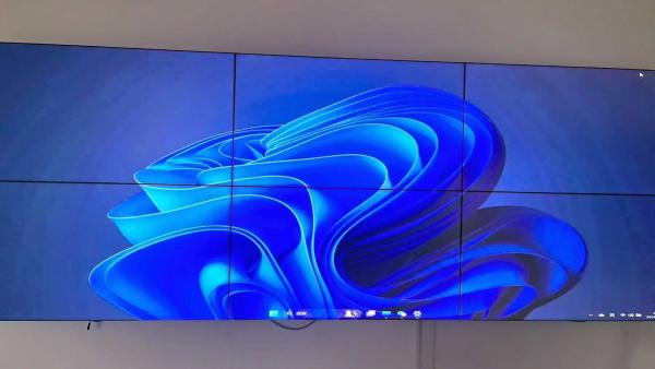 What are the big screen splicing screen software