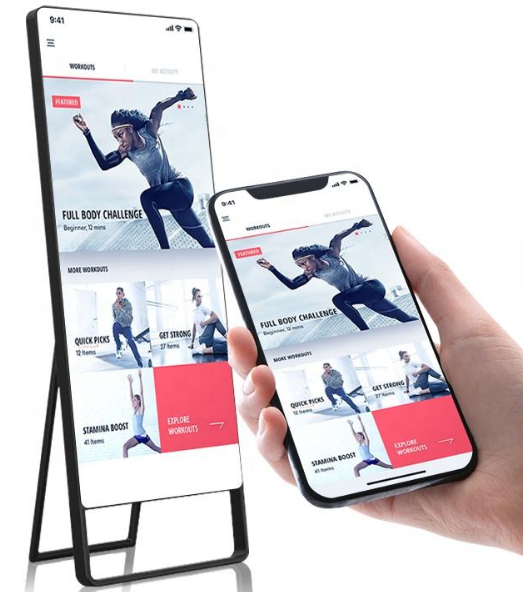 Tela da máquina de exibição do espelho de fitness transformando espaços de shopp