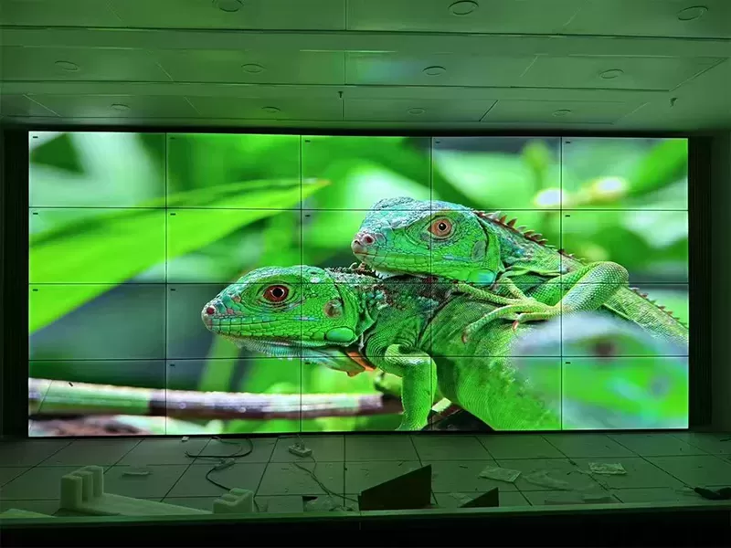 Ruiguan waterproof indoor WiFi LED GOB signage digital display poster splicing a